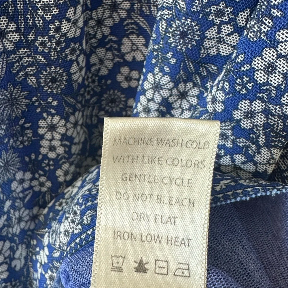 Max studio short sleeve sheer mesh top blouse blue white black floral Size XL - Picture 6 of 7